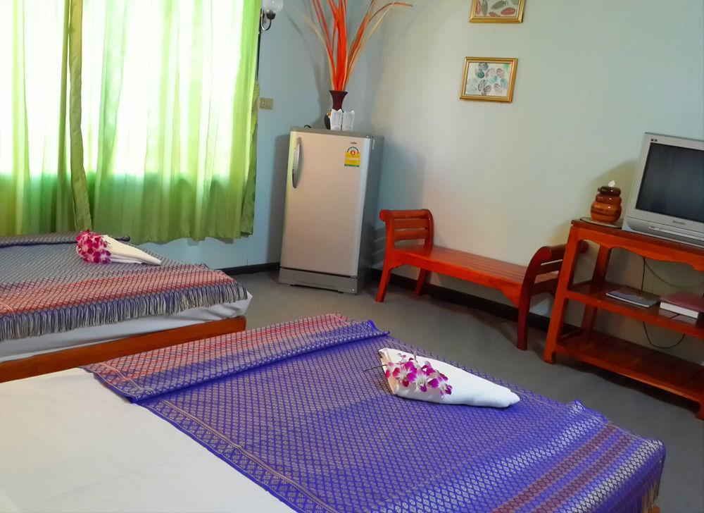 Suanphet Riverview Resort Ban Tha Mai Ruak Exterior photo