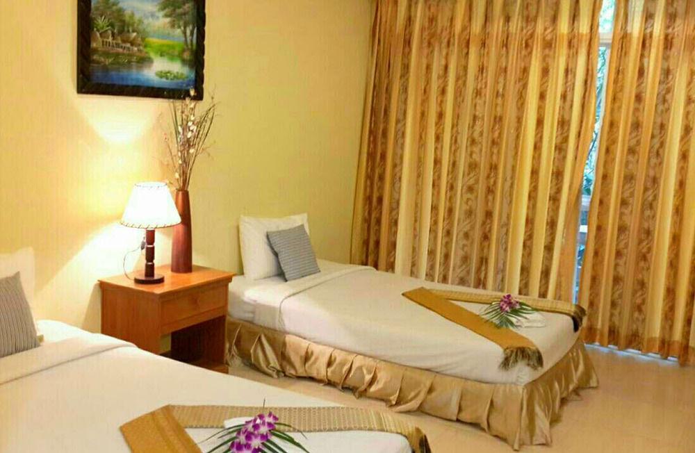 Suanphet Riverview Resort Ban Tha Mai Ruak Exterior photo