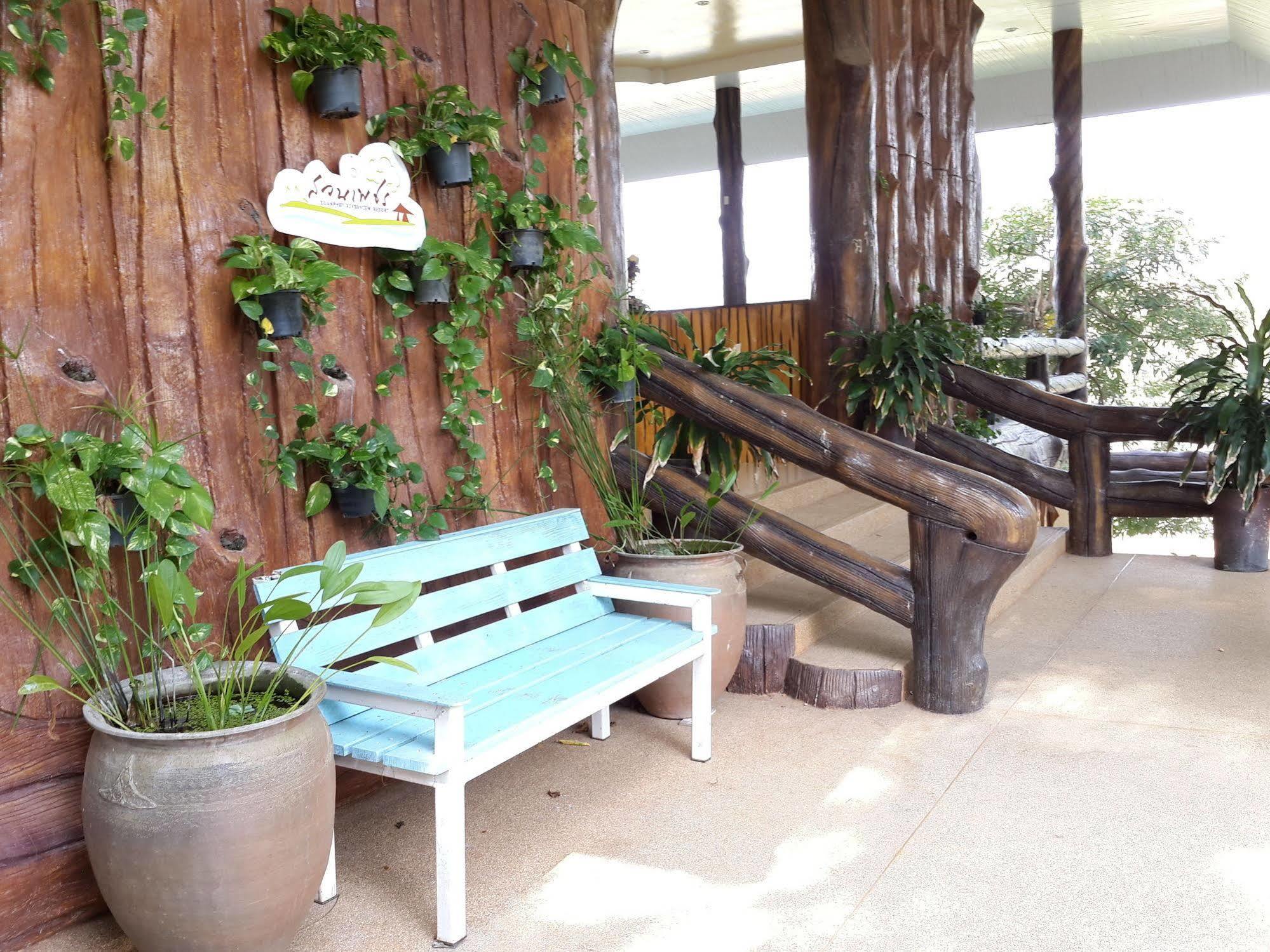 Suanphet Riverview Resort Ban Tha Mai Ruak Exterior photo